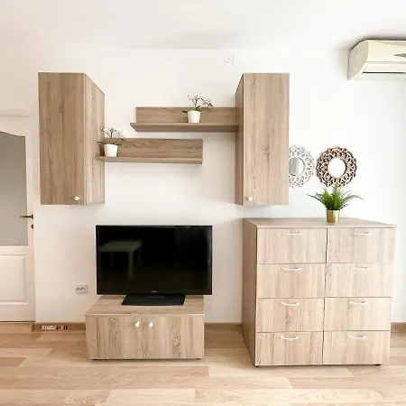 Apartment National Arena *