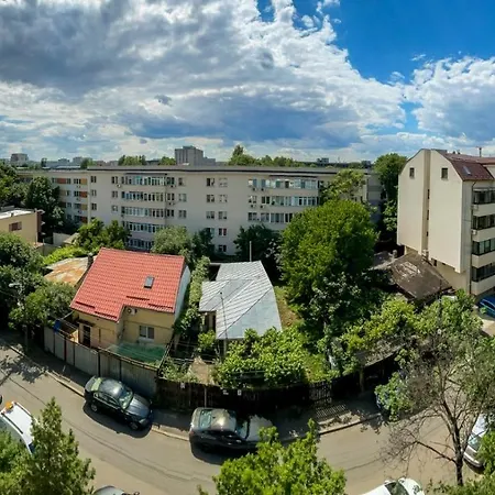 National Arena Apartmán *