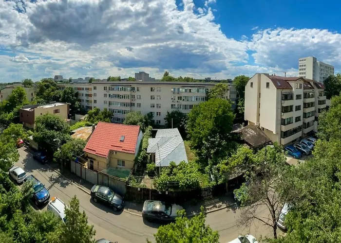 National Arena Apartment *